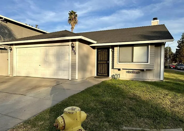 Comfortable House W/ Wi-Fi/Tv - Turlock,Ca